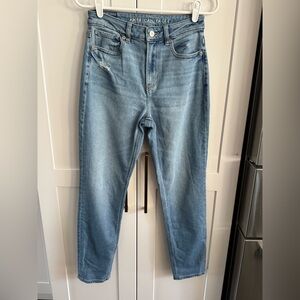 AE Womens 2 Regular Blue Mom High Rise Jeans